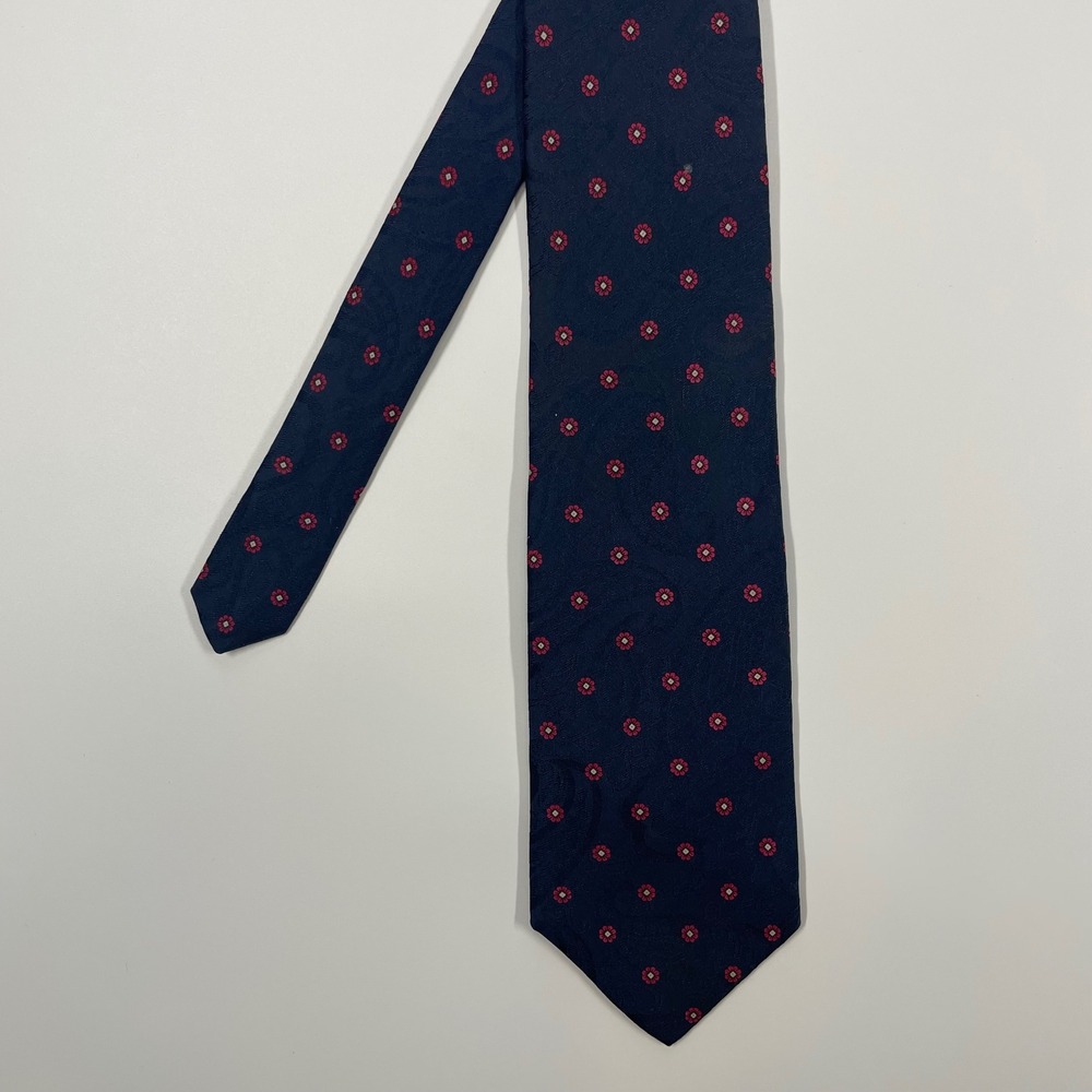Woodward Navy Red Floral Medallion Silk Hand Made Necktie Mens OS